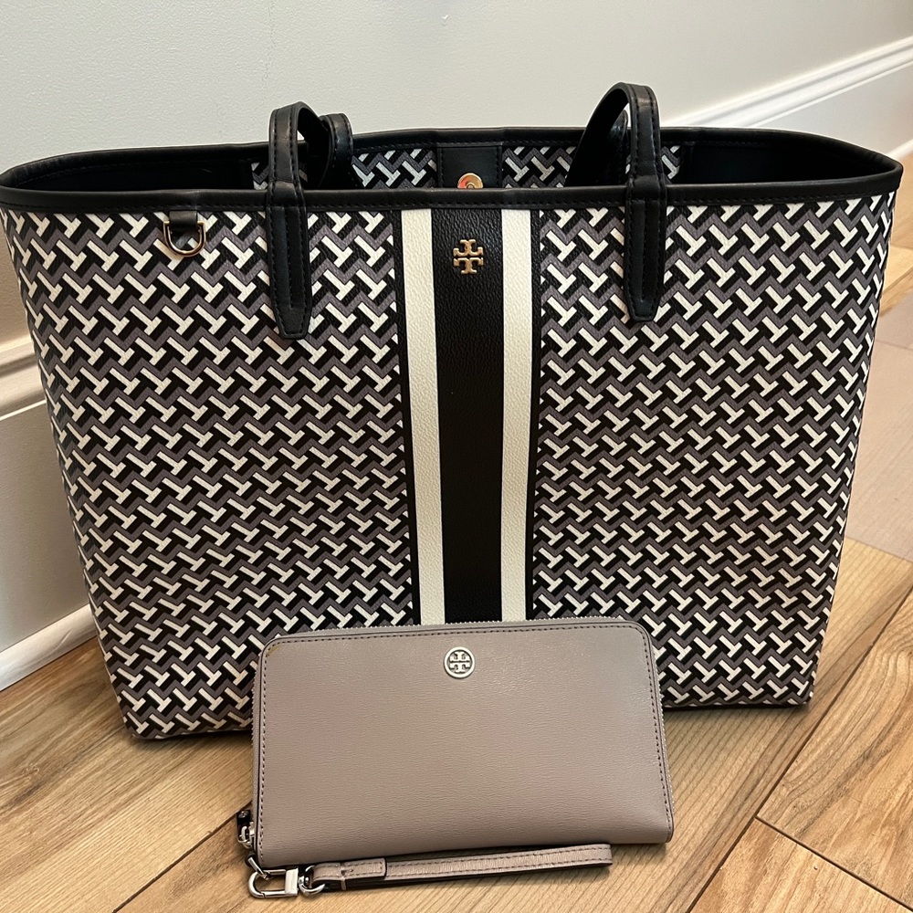 EUC Tory Burch Large black/gray/white Tote 16x 11 plus grey wallet